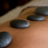 Massage aux pierres chaudes
